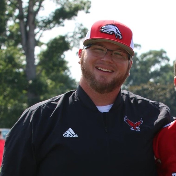 Profile Picture of Danny Smith (@bigdsmith) on Poshmark