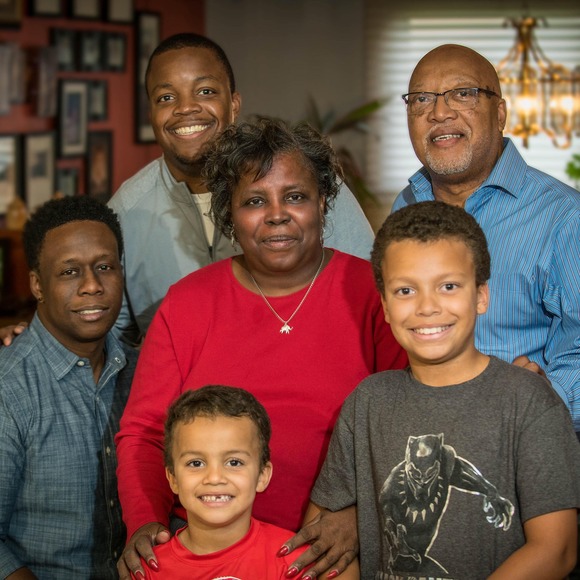 Profile Picture of Erik Gordon (@egordon1488) on Poshmark