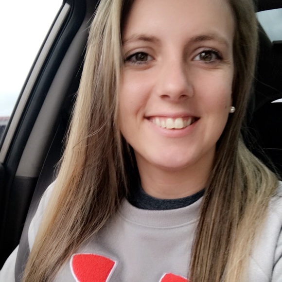 Profile Picture of Katie Mcenery (@kmcenery) on Poshmark