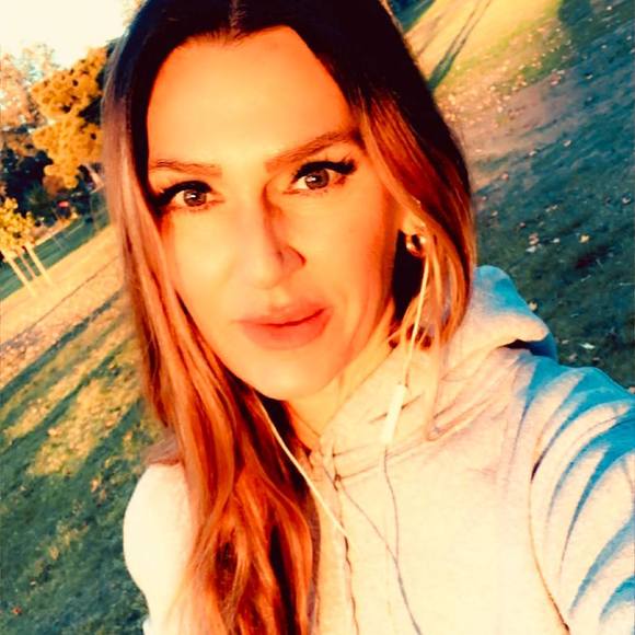 Profile Picture of Jules Allen (@jewelof3) on Poshmark