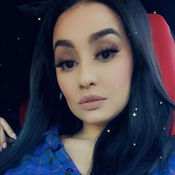 Profile Picture of Alexis Mancillas (@alexismken12) on Poshmark