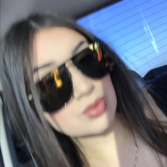 Profile Picture of Cassandra Ochoa (@ocass1994) on Poshmark