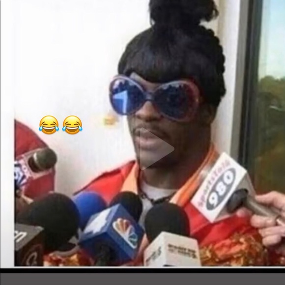 Profile Picture of Tina Quick (@tinamichaelzz) on Poshmark