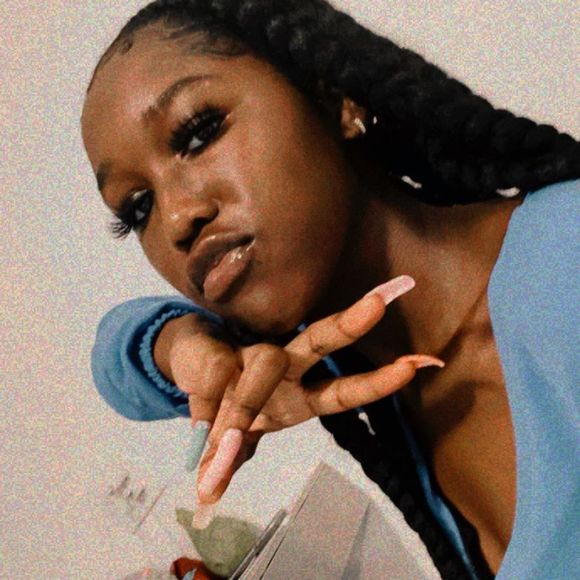 Profile Picture of Britney Moses (@kittycatboo311) on Poshmark