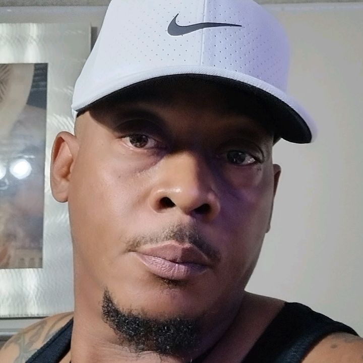 Profile Picture of Leonard Bergeron (@@leonardbergeron) on Tiktok