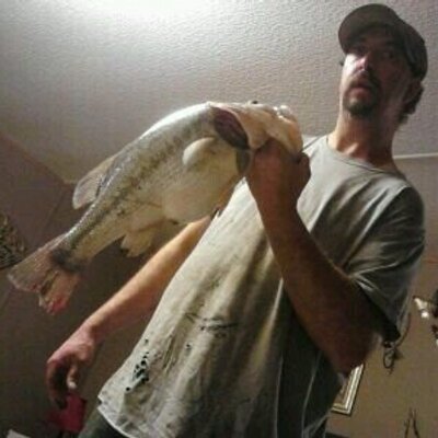 Profile Picture of Michael Suitt (@razorhog2014) on Twitter