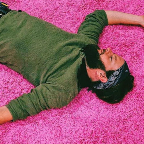 Profile Picture of Nicholas Sanborn (@nicholassanb177) on Poshmark