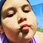 Profile Picture of stella (@stellablueweaver) on Instagram