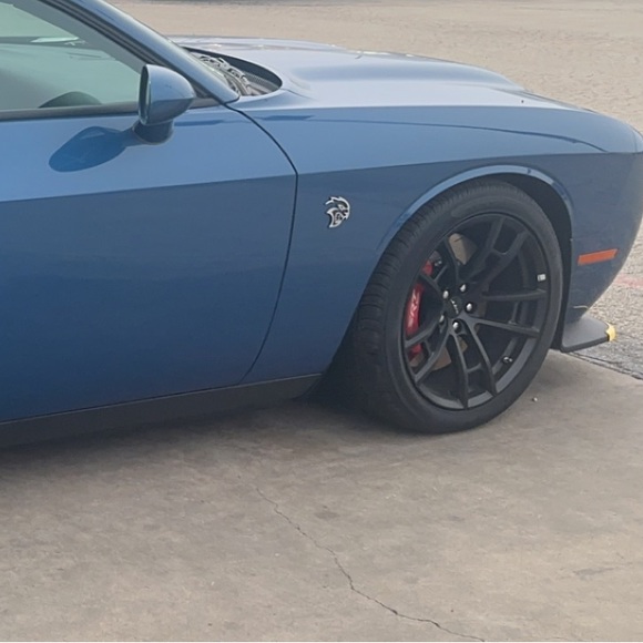 Profile Picture of Luis cardenas (@luis11237) on Poshmark