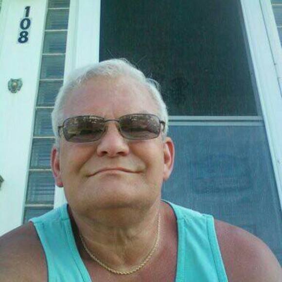 Profile Picture of Randy Martz (@rmartz5) on Poshmark