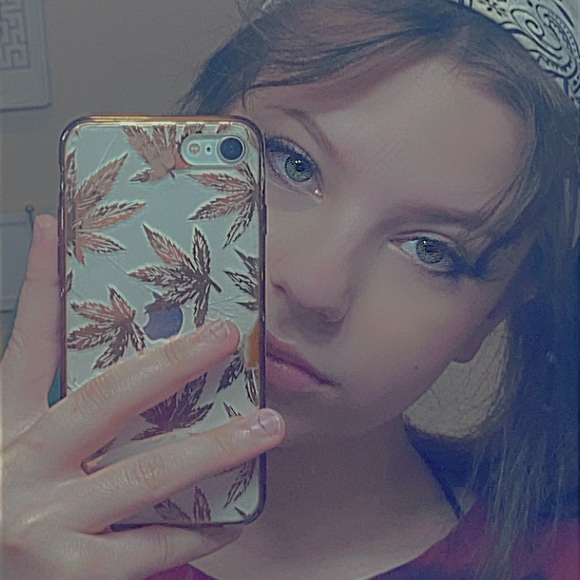 Profile Picture of Kiersten Wollersheim (@k_wollersheim) on Poshmark