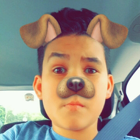 Sebastian Poncedeleon - Poshmark Profile Picture of Sebastian Poncedeleon (@sebasponce31) on Poshmark