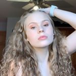 Profile Picture of Julia (@julia.hewitt10) on Instagram