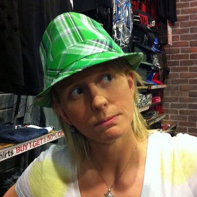 Profile Picture of Hollie Brannen (@turtle_saint) on Twitter