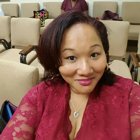 Profile Picture of Felecia Mcinnis (@pinkey520) on Poshmark