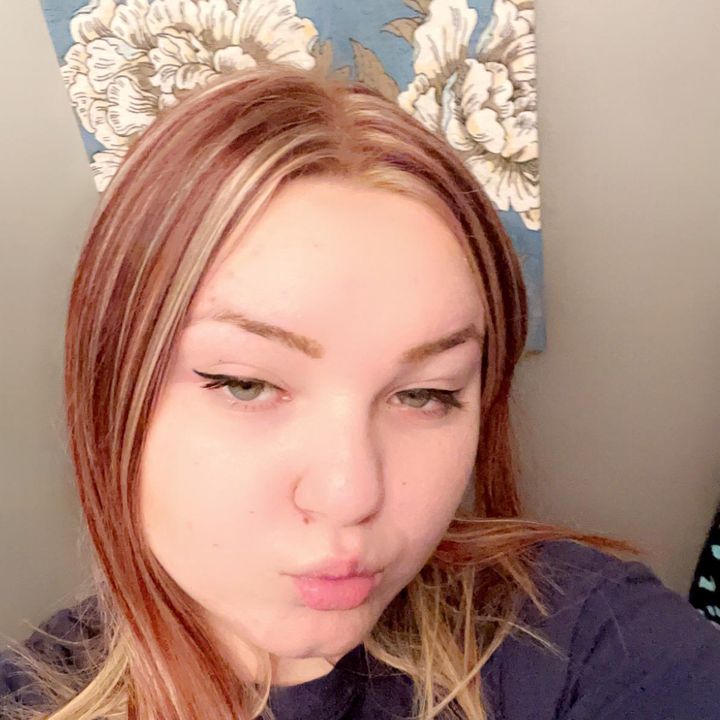 Profile Picture of Danielle Stiel (@daniellestiel) on Tiktok