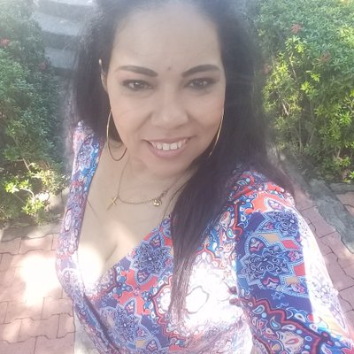 Profile Photo of Lily López (@Lilyperiodista) on Twitter