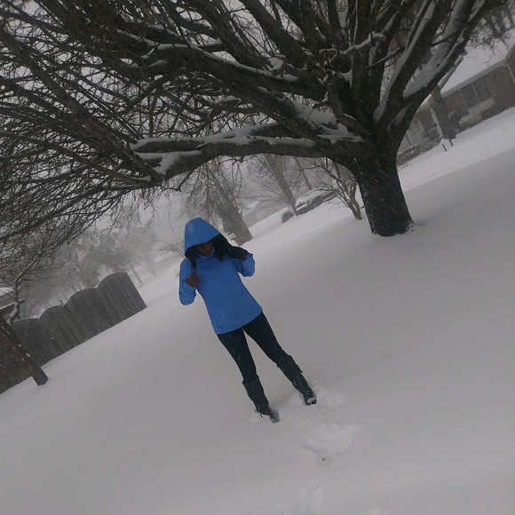 Profile Picture of Bijon Allison (@ballison228) on Poshmark