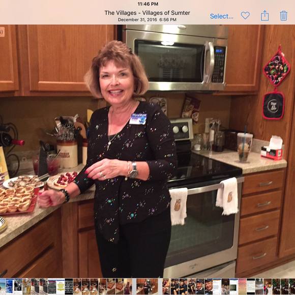 Profile Picture of Joan Wright (@1950joan) on Poshmark