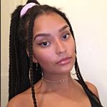 Profile Picture of 匚ㄥ卂尺丨丂丂乇 (@clarisseluiz) on Instagram