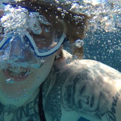 Profile Picture of Amanda Rohrer (@pippy4444) on Twitter
