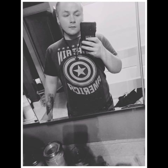 Profile Picture of Jed Alexander (@jedalexander46) on Poshmark