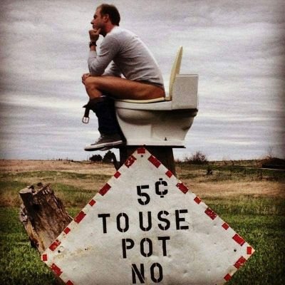 Profile Picture of KC Larson (@GR8FLDEDM8KR) on Twitter