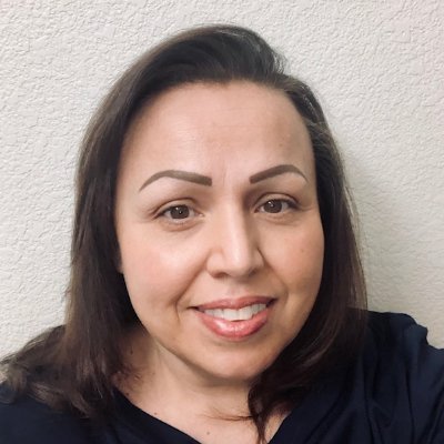 Profile Picture of Lisa Enriquez (@crespin21) on Twitter