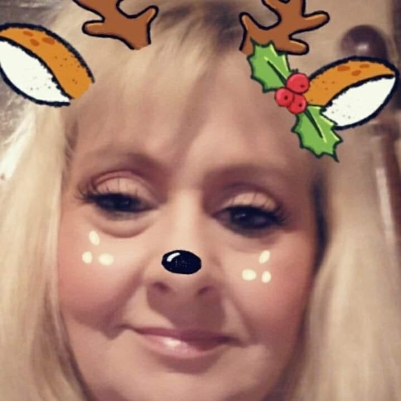 Profile Picture of Chasitey Funk caton (@chasitey72) on Poshmark