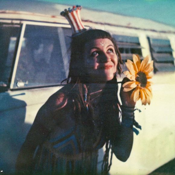 Profile Picture of Amanda Senior (@amandala4) on Poshmark