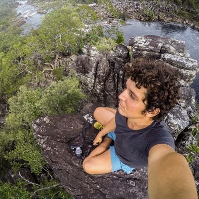 Profile Picture of Renato Oliveira (@ren_oliver) on Twitter