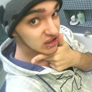 Profile Picture of Blake Labone (@uh_wtf) on Myspace