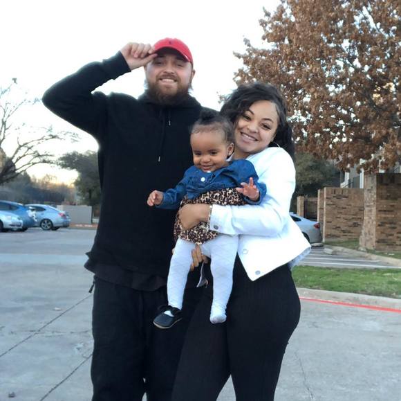 Profile Picture of Danielle Diamond (@blu_diamond31) on Poshmark