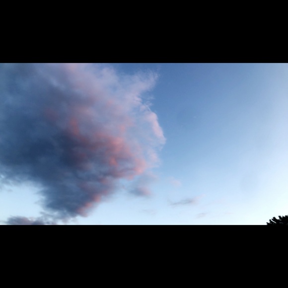 Profile Picture of Victor Rivera (@vrive0132) on Poshmark