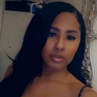 Profile Picture of Roxanne Ster (@roxannester) on Tiktok