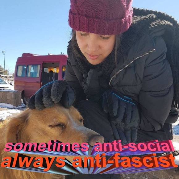 Profile Picture of Débora Rodrigues (@dborars) on Poshmark