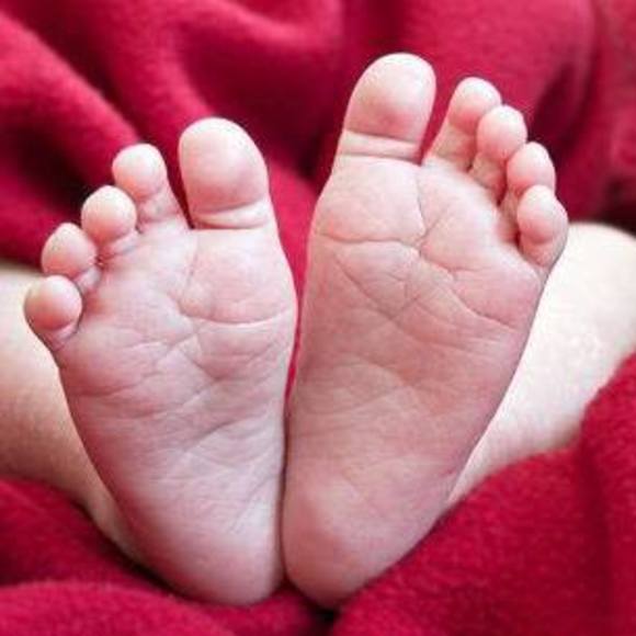 Profile Picture of Stella Bellas (@stella_bellas) on Poshmark