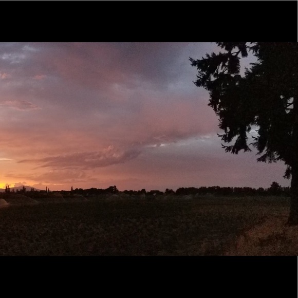 Profile Picture of Maia Croson (@maiacroson) on Poshmark