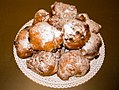 Profile Picture of Oliebol - Wikipediaon Wikipedia