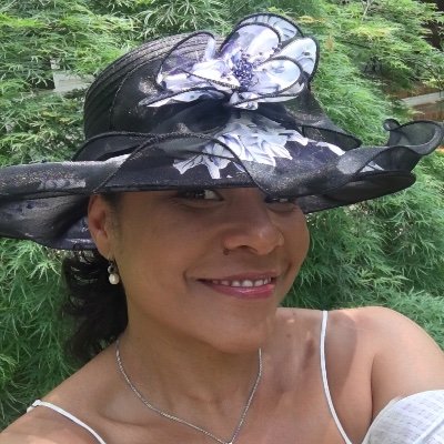 Profile Picture of Ayesha B. Oglesby (@AyeAye71) on Twitter