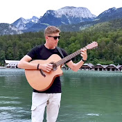 Profile Picture of Michał Mrowicki (@michalmrowicki) on Youtube