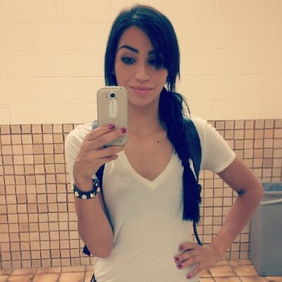 Profile Picture of Tiffany Lyman (@TiffLyman) on Twitter