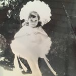 Profile Picture of Kim Fredrickson (@neonshooz) on Instagram