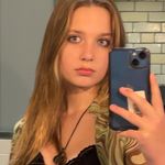 Profile Picture of Isabelle Cain (@idzabellle) on Instagram