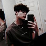 Profile Picture of 💦 JOSHUA 💦 (@swallowcereal) on Instagram