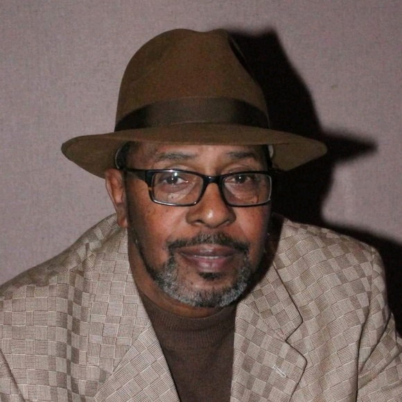 Profile Picture of Thomas Holland (@cup1956) on Poshmark