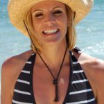 Profile Picture of Shelly Moore (@shellyhinek) on Instagram