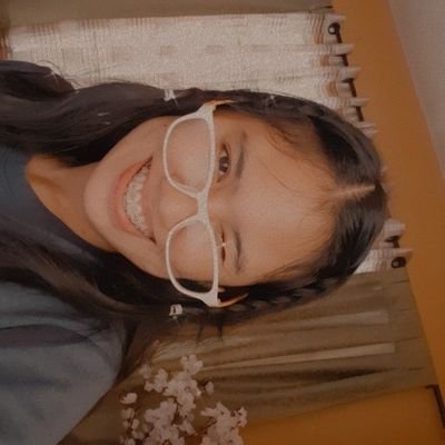 Profile Picture of Cleo (@RosalesCleo) on Twitter