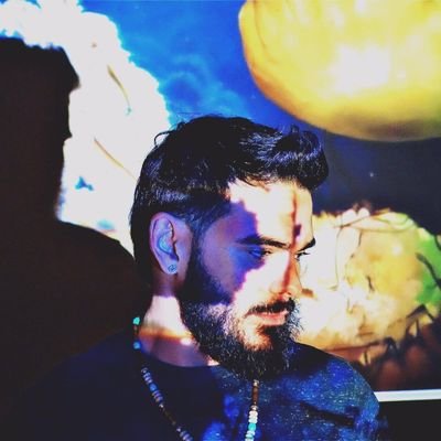 Profile Picture of IKNOW ROB HOLLYWOOD™ (@MrRoBHoLLyWooD) on Twitter