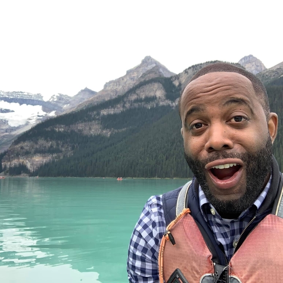 Profile Picture of Adrian Williams (@adren_12) on Poshmark